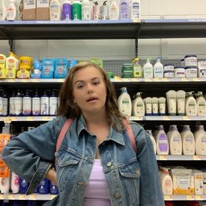 Meet your Posher, Hannah